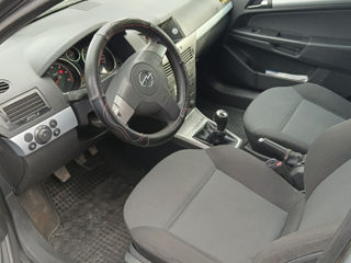 Opel Astra foto 7