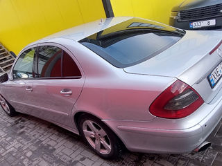 Mercedes E-Class foto 5