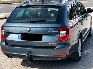 Skoda Superb foto 3