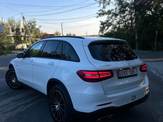 Mercedes GLC foto 4