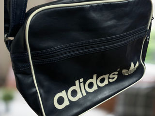 Geanta Adidas. foto 2