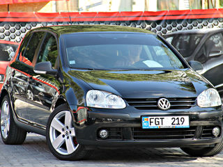 Chirie auto chisinau ..automobile de le 10 euro foto 7