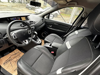 Renault Grand Scenic foto 9