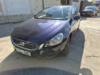 Volvo S60 foto 4