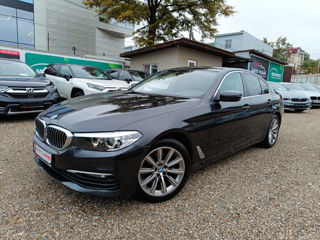 BMW 5 Series foto 1