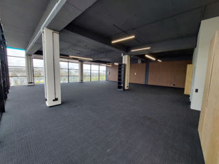 Inchiriere spațiu comercial 305 m2 str. Petricani 15/1,  Chisinau foto 2