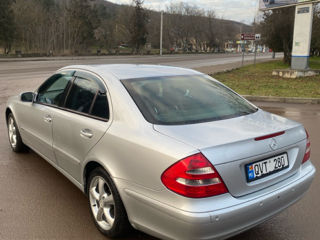 Mercedes E-Class foto 5