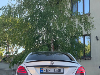 Mercedes C-Class foto 4