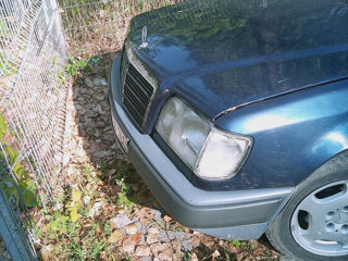 Mercedes Series (W124) foto 4