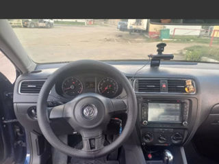 Volkswagen Jetta foto 6