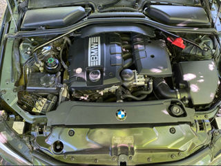 BMW 5 Series foto 9