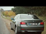 BMW 5 Series foto 5