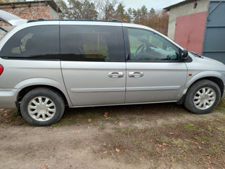 Chrysler Voyager foto 8