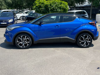 Toyota C-HR foto 9