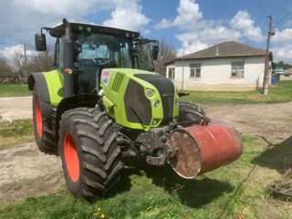 Claas Arion 640 foto 1