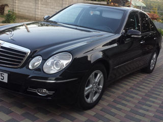 Mercedes E Class foto 2