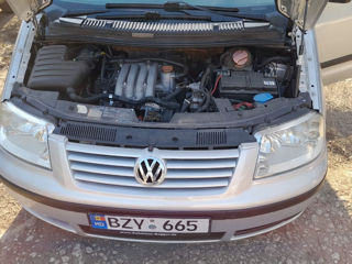 Volkswagen Sharan foto 6