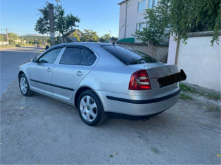 Skoda Octavia foto 2