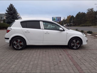 Opel Astra foto 3