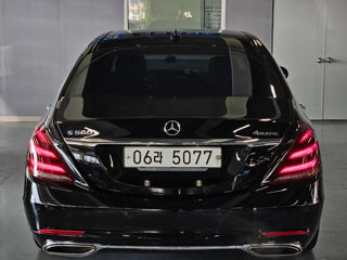 Mercedes S-Class foto 4