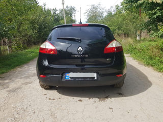 Renault Megane foto 2