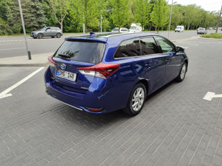 Toyota Auris foto 4