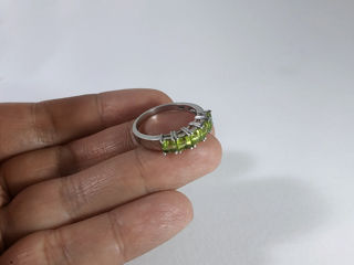 Серебряное кольцо 925 пробы с драгоценным каменем Хризолит (Перидот). Размер 18 foto 11