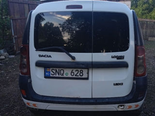 Dacia Logan foto 2