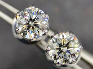 Золотые серьги пусеты с бриллиантами 1,0 ct. foto 2