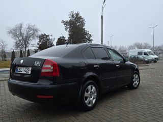 Skoda Octavia foto 3