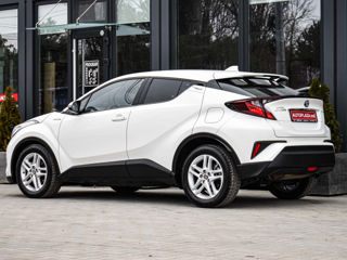 Toyota C-HR foto 5