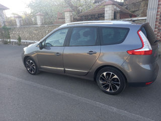 Renault Grand Scenic foto 3