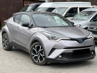 Toyota C-HR foto 4