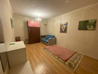 Apartament cu 1 cameră, 36 m², Buiucani, Chișinău foto 3