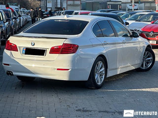 BMW 5 Series foto 3