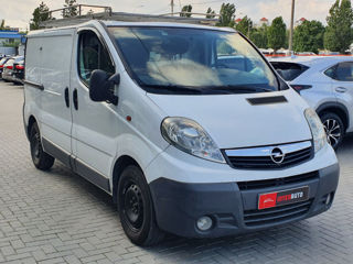 Opel Vivaro foto 4