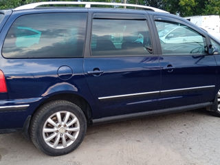 Volkswagen Sharan foto 4