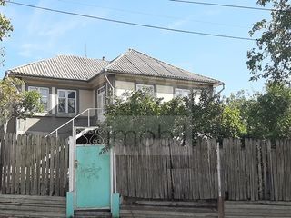 Spre vânzare casă în 2 nivele, amplasată în s. Pojăreni, Ialoveni foto 8
