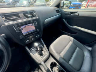 Volkswagen Jetta foto 15