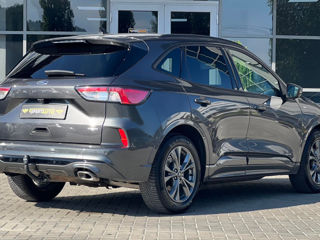 Ford Kuga foto 8