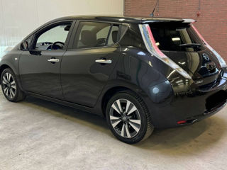 Chirie auto Nissan leaf foto 3