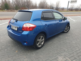 Toyota Auris foto 8