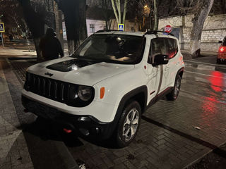 Jeep Renegade foto 14