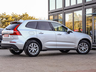 Volvo XC60 foto 2