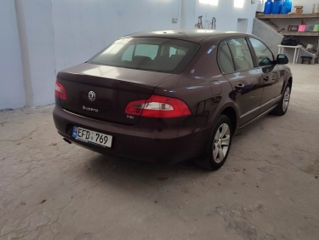 Skoda Superb foto 4