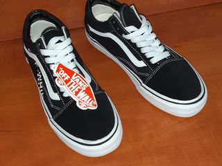 Vans Old Skool x Supreme Black unisex foto 2