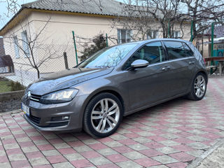 Volkswagen Golf foto 2