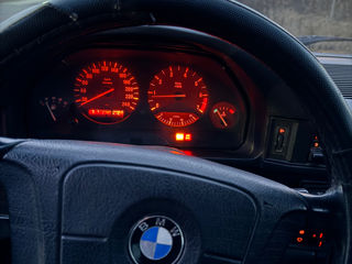 BMW 5 Series foto 5