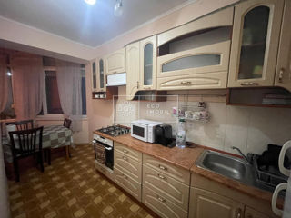 Apartament cu 2 camere, 55 m², Buiucani, Chișinău