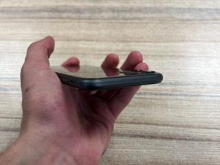 iPhone 11 black foto 7